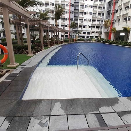 Family Home Manila Exterior foto